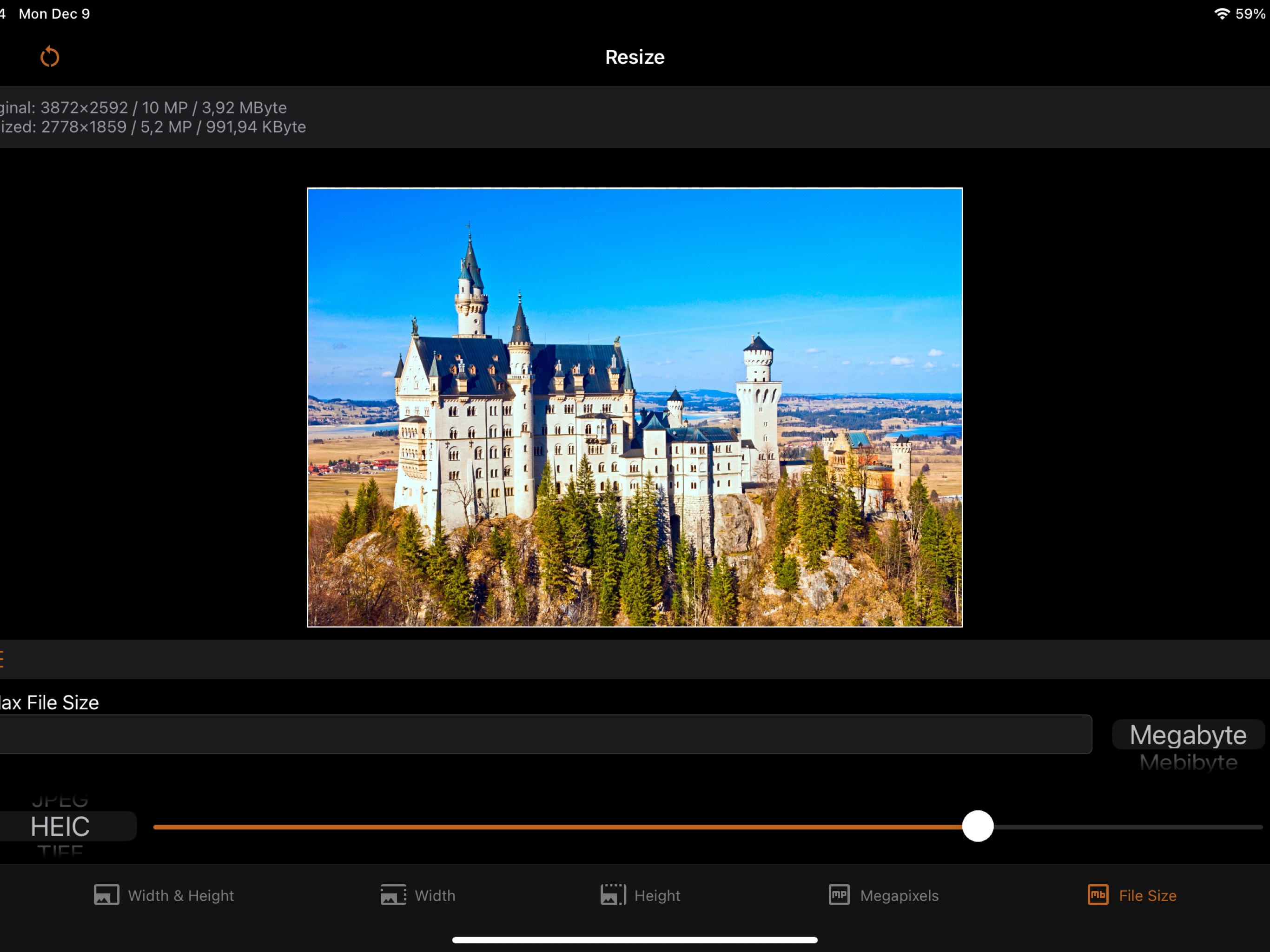iSize on iPad: limiting an image to a maximum file size of 1 MB in HEIC format with quality control
