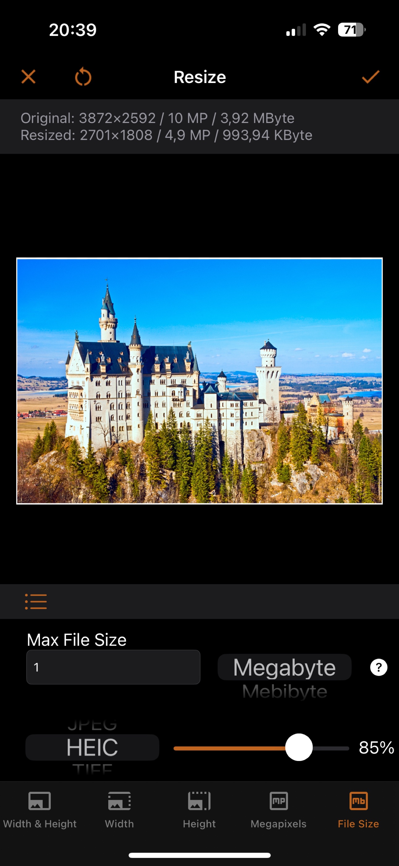 iSize on iPhone: limiting an image to a maximum file size of 1 MB in HEIC format with quality control